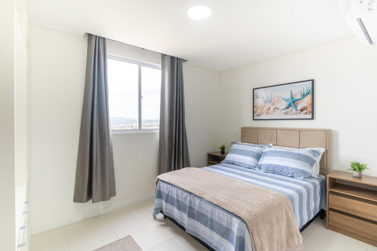 Apartamento Com Vista Mar, Ar-Condicionado, Wi-Fi Condominio Com Piscina, Quadra De Esportes Playground Infantil A 15 Minutos Do Beto Carreiro Piçarras Exterior foto